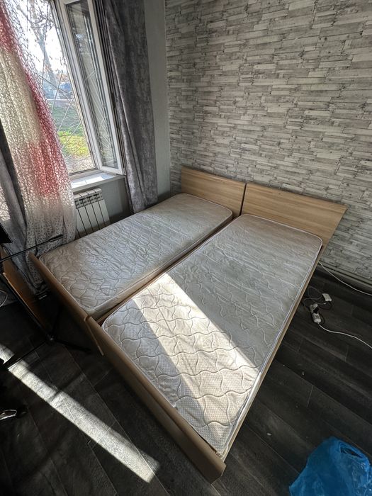 продам 2 кровати 100х200