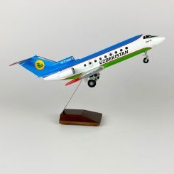 Самалёт колекциони як-40