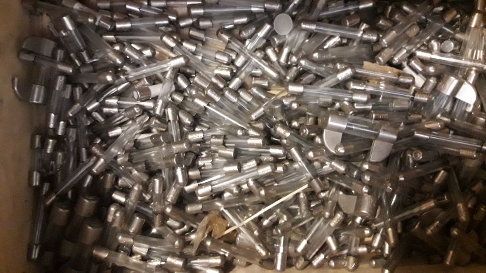 Продам предохранители СССР