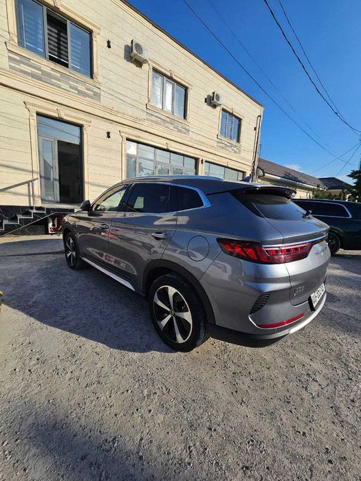 Biznes Taxi Xizmati. BYD Song Plus