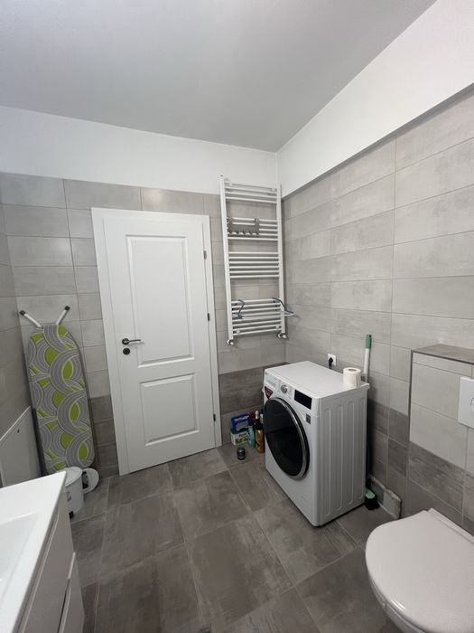 Apartament de închiriat 1 cameră și parcare subterană- amsamblul rezidential Luminia