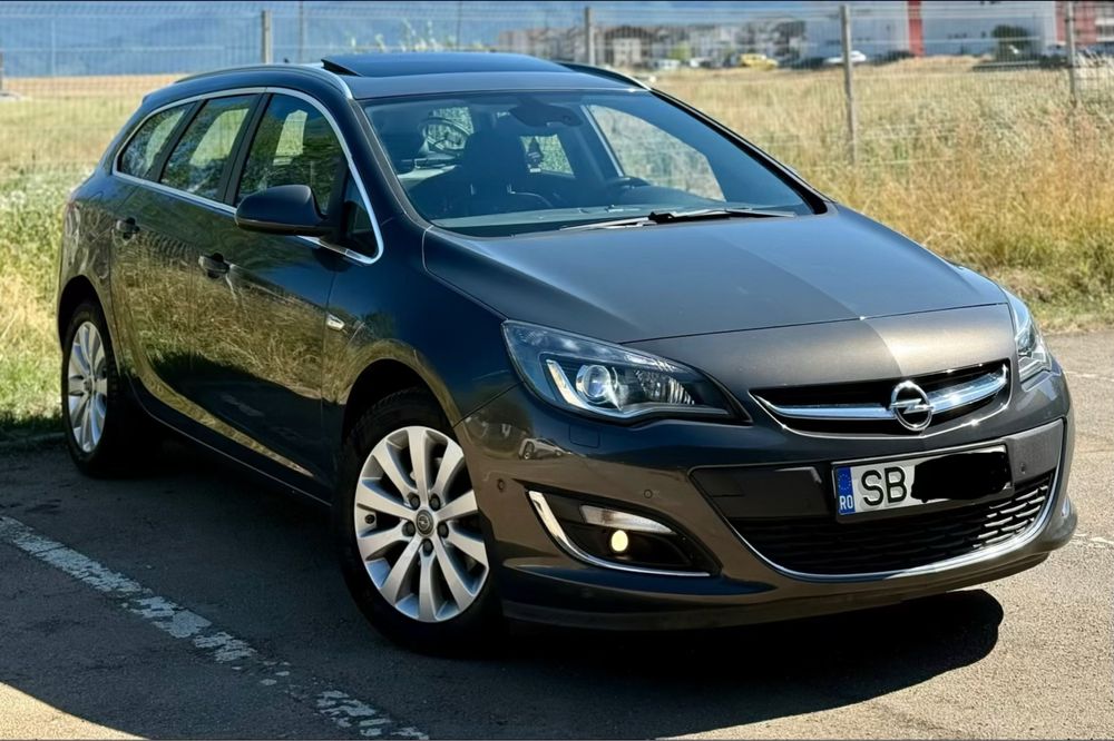 Opel Astra J Sports Tourer  Facelift , 2015, 2.0 CDTI 170cp , Euro 5, automat , LED, Navi mare 3D! Mokka Brown