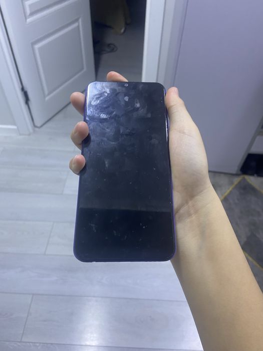 Продам телефон 15к