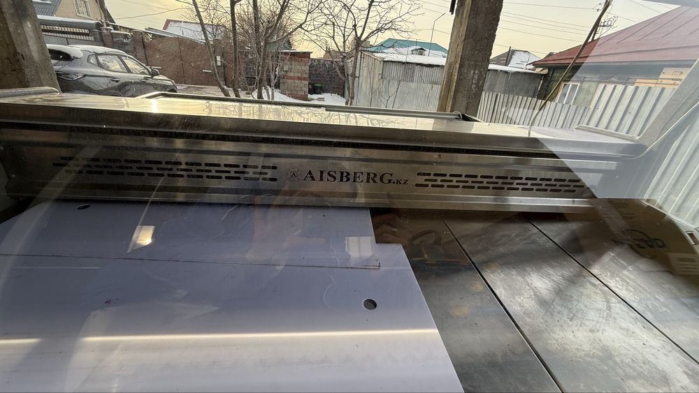 Холодильник Aisberg