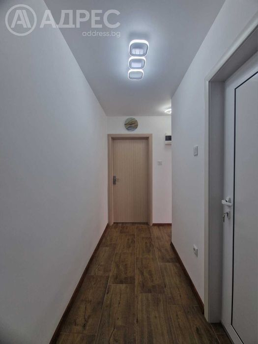 Двустаен апартамент, Родина 2, 61 кв.м., ет. 6/8, след ремонт