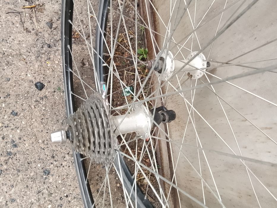 Колеса на шоссейный велосипед