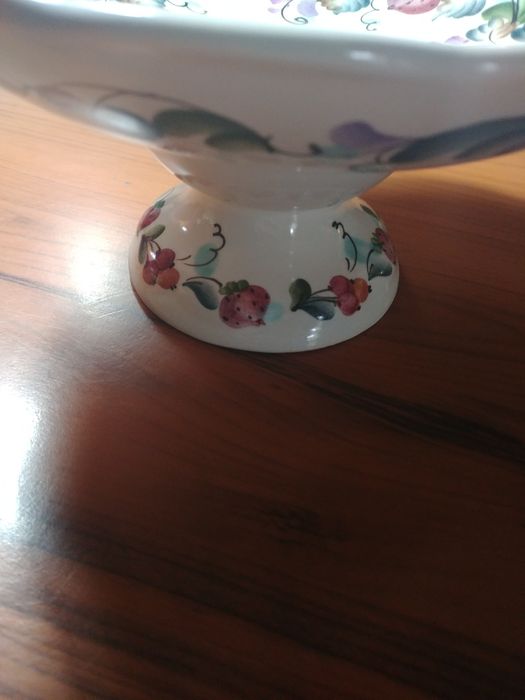 Продаю конфетницу