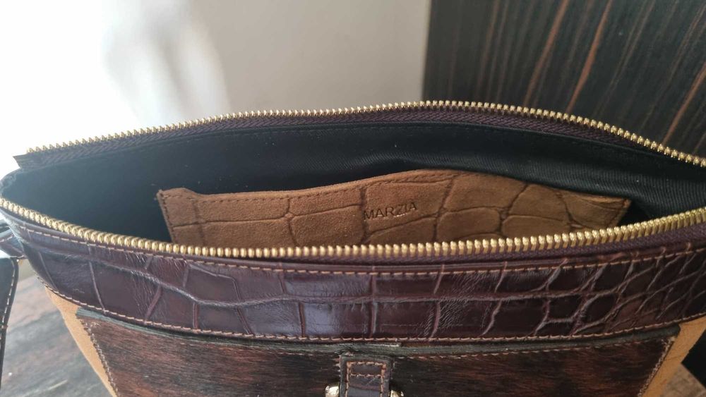 Дамска чанта клъч