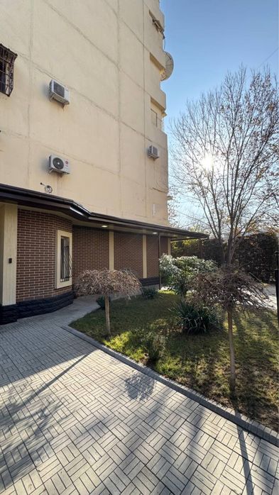 Ц4 плов сити / 94м2 Нежилое продаётся