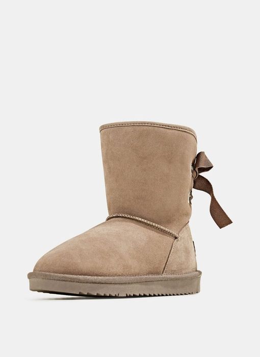 Vand ghete piele naturala tip UGG - Esprit