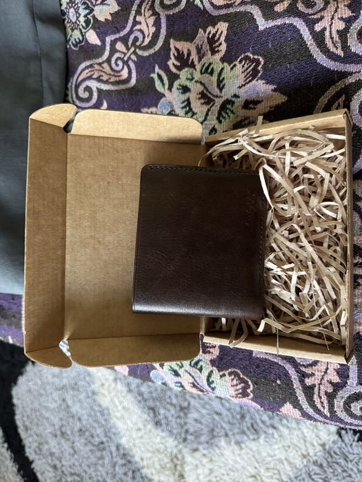 Продам портмоне мужское