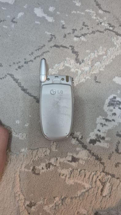 Телефон раскладушка Lg G7120