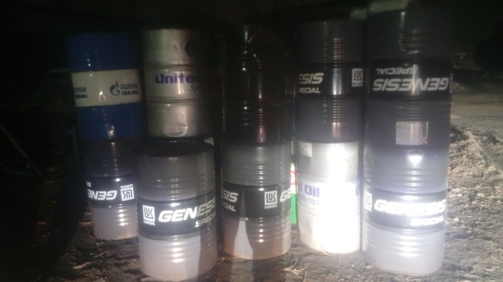 Бочки из под масла  200л