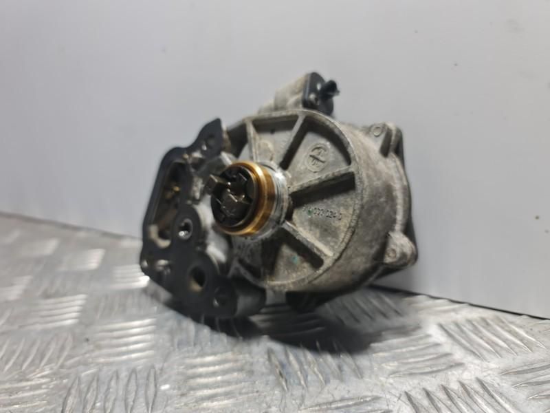 Pompa vacuum Opel Corsa E 1.0i Turbo 66 kw B10XFL/B10XFT