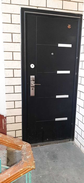 Shahrisabdan 3 xonali Dom sotiladi