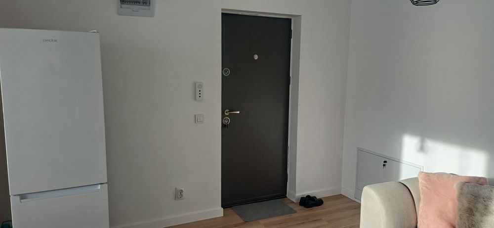 Ofer spre închiriere apartament 2 camere
