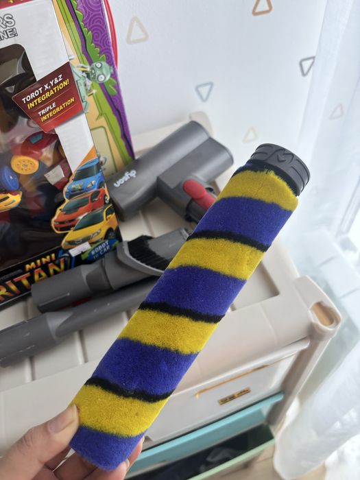 продам пылесос дайсон бу