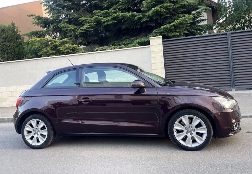 Audi A1 Audi A1 – 2011 – 1.4 TFSI – S tronic – Dotări premium