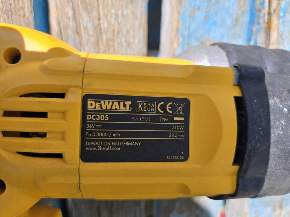 Scule de mana dewalt