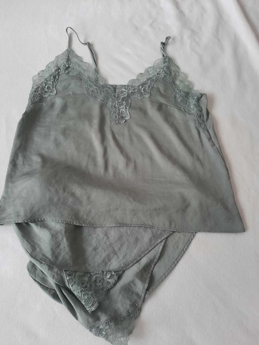 Set dantela H&M nou S