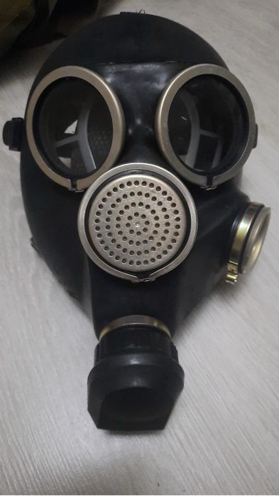 Противогаз гп-7 с консервации