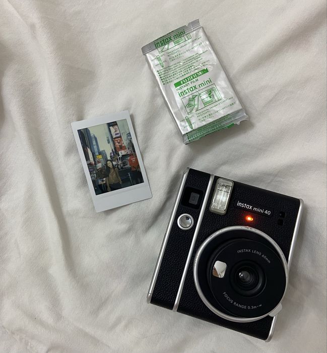 Fujifilm Instax Mini 99 (чёрный)