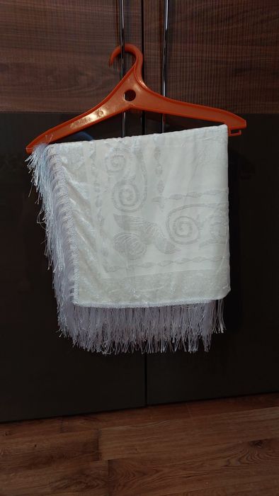 Продам новый платок