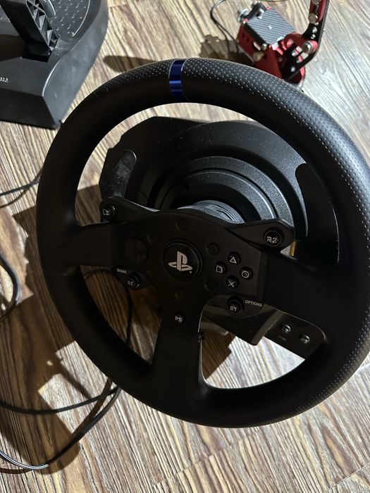 Thrustmaster T300 RS + педали + ручник