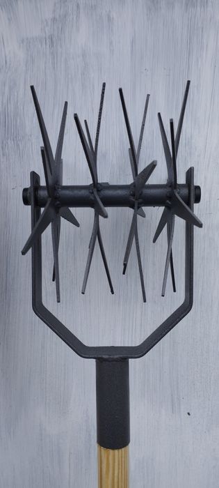 Ръчна фреза за разрохване