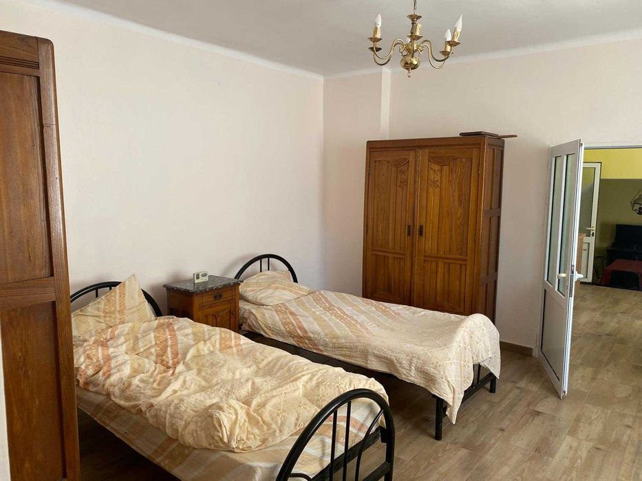 INCHIRIEZ apartament