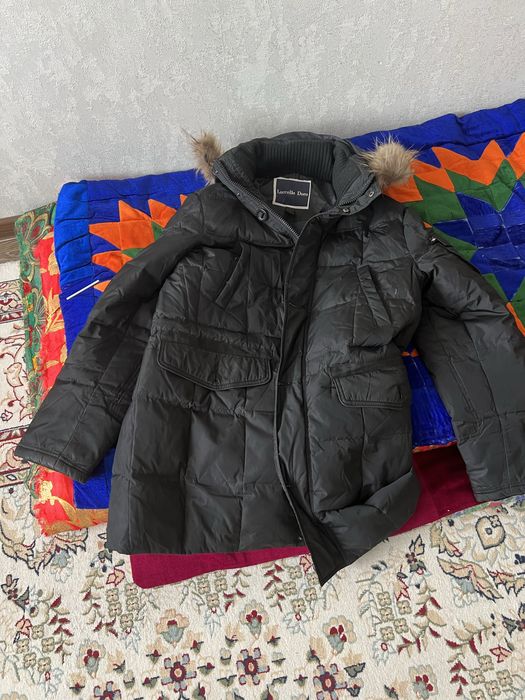 Продам зимнию куртку