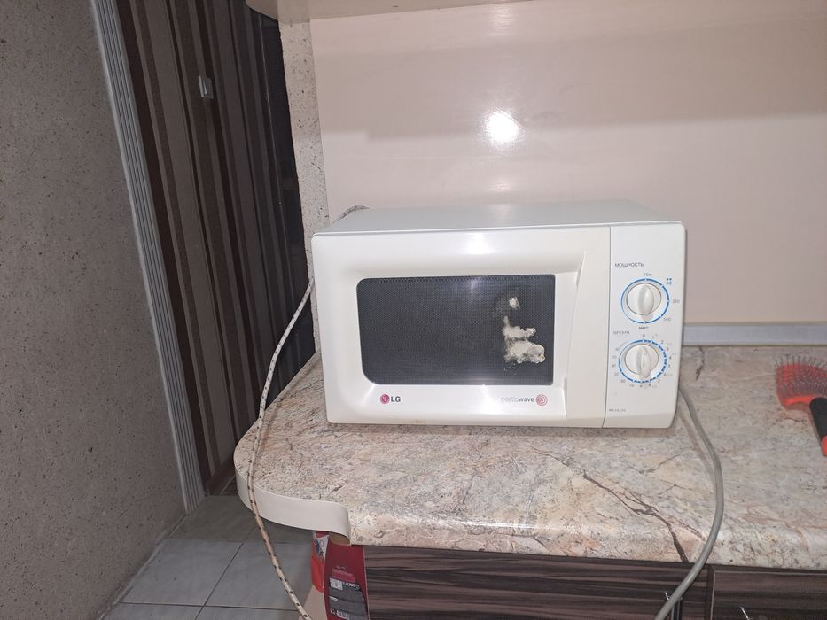 Микроволновая печь