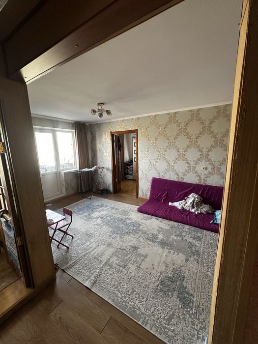 Продам 2 комнатную квартиру