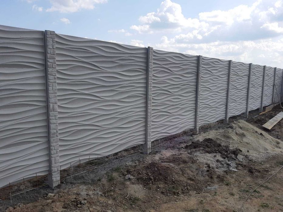 Placi de gard prefabricate