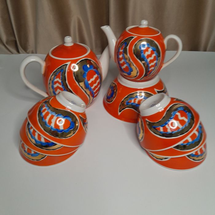 Сервиз чайный с пиалами советского периода