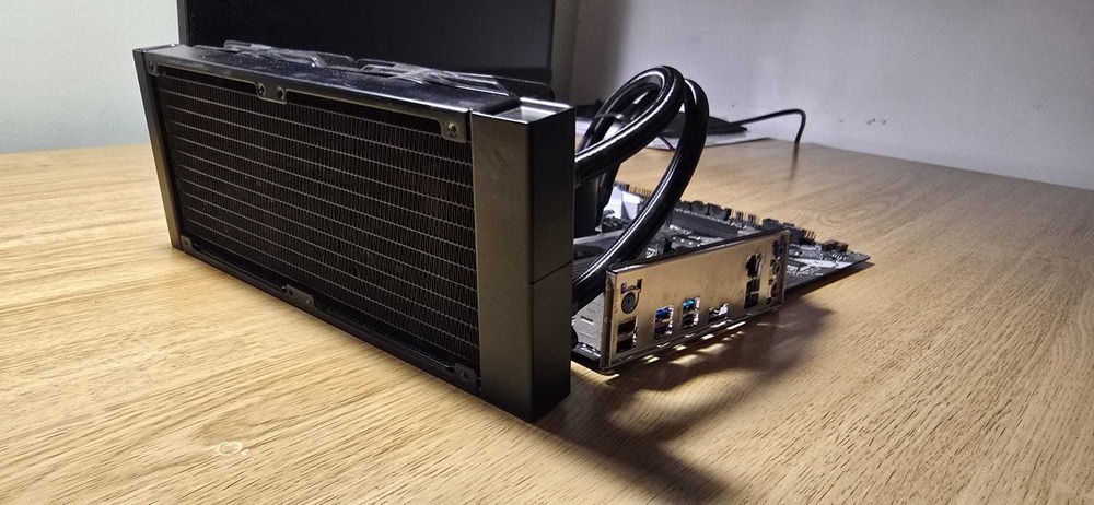 Componente PC de gaming sau munca