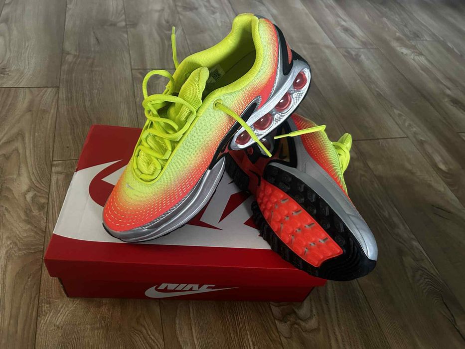 Маратонки Nike DN