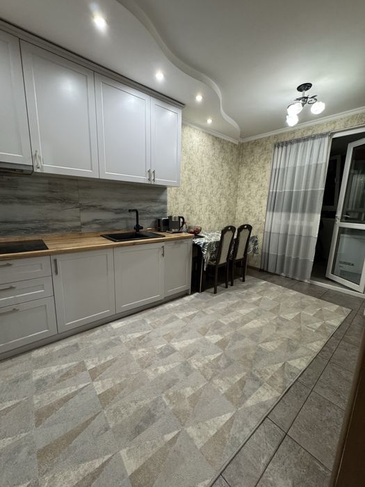 Квартира в аренду ,мебелирована