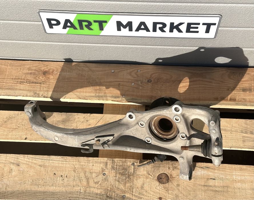 Десен шенкел AUDI A6 A7 Q5 8K0407258L