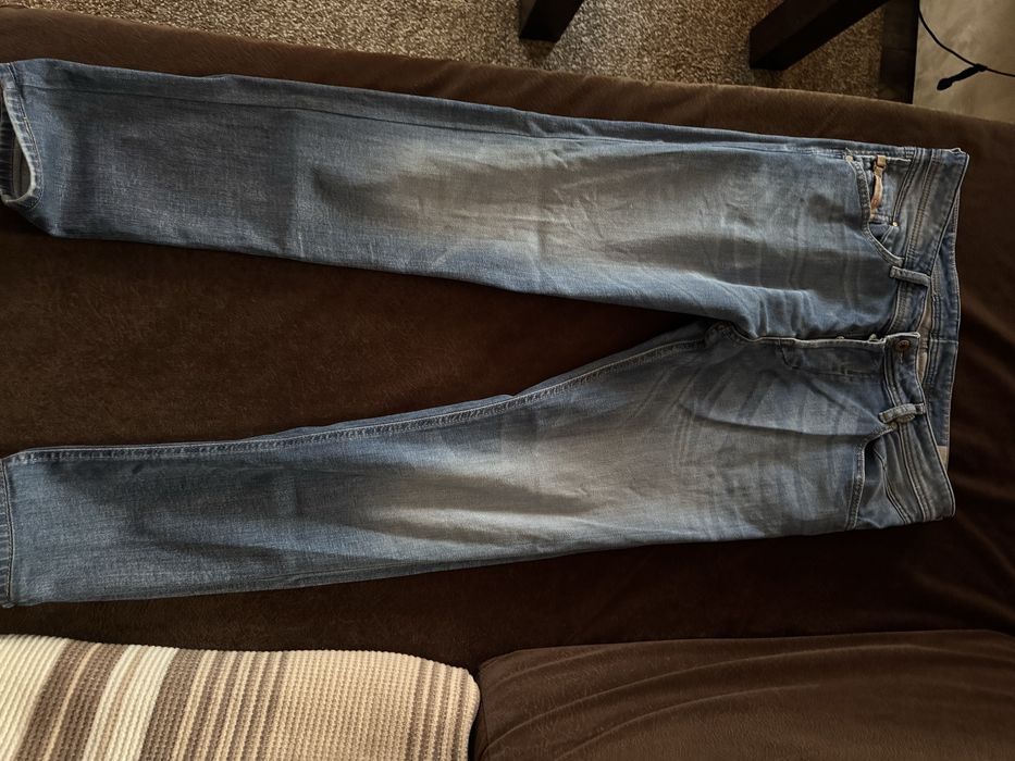 Мъжки дънки и панталони