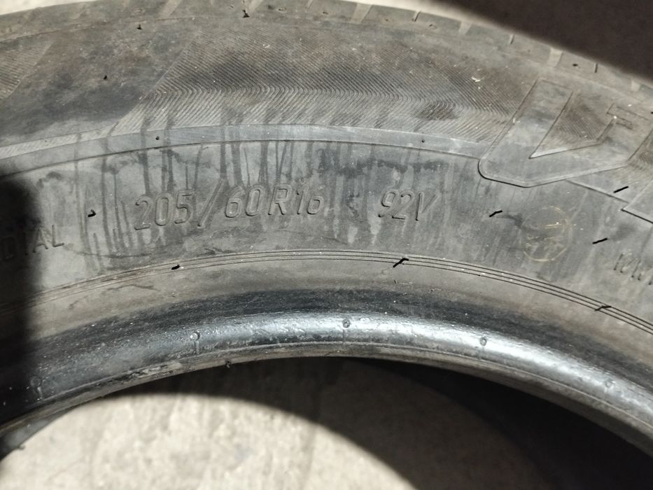 Продам шины лето 205/60/16