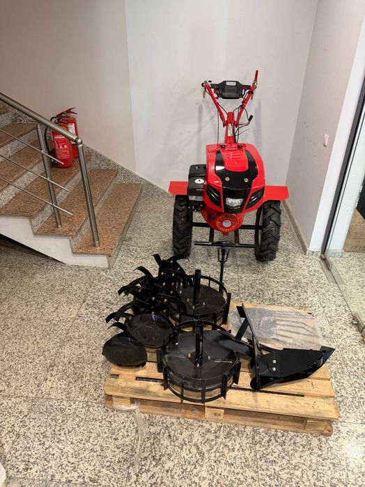 076905	Мотофреза бензинова 9.7kW (13.0hp) 1400mm 2+1 ск. к-т RD-T10