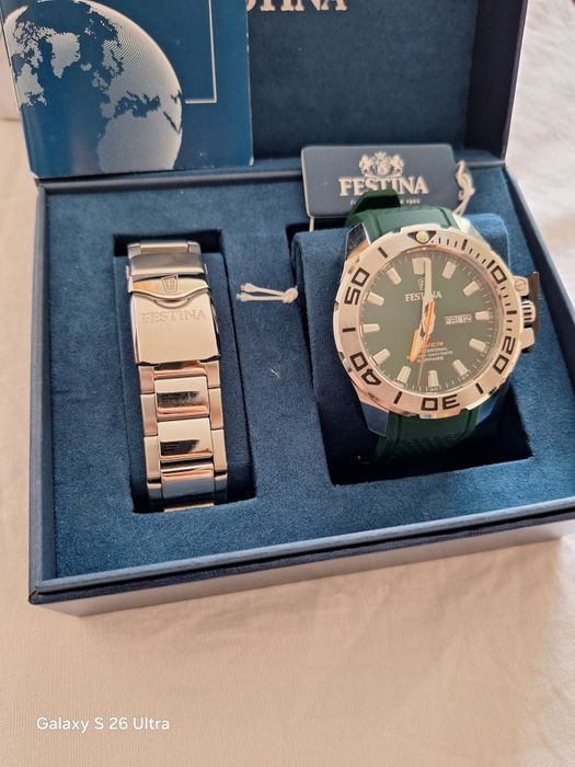 Festina Diver 20 Bar Неразличим от Нов