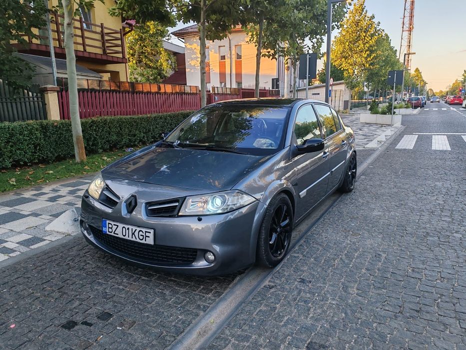 Megane 2.2 1.6v RS look