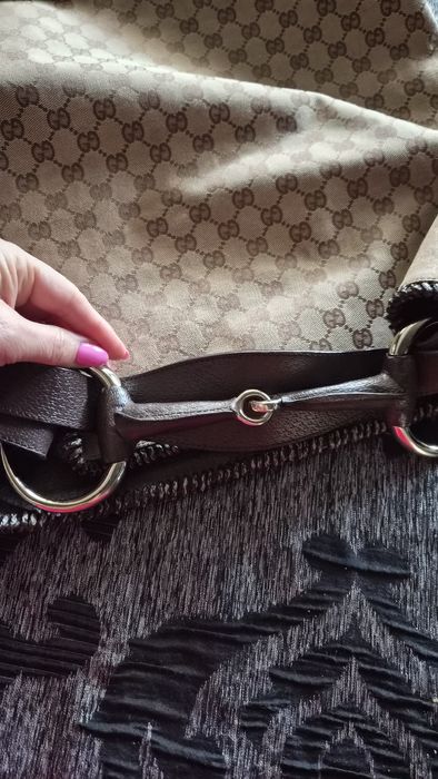 Оригинална чанта на Gucci,