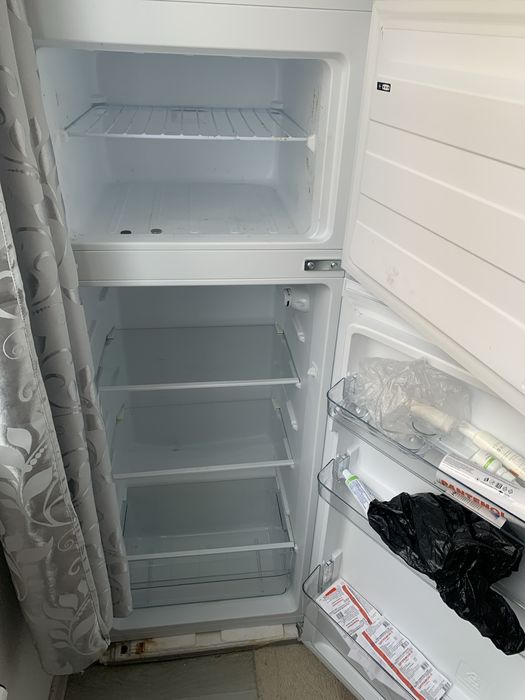 Бесплатно одам холодильник