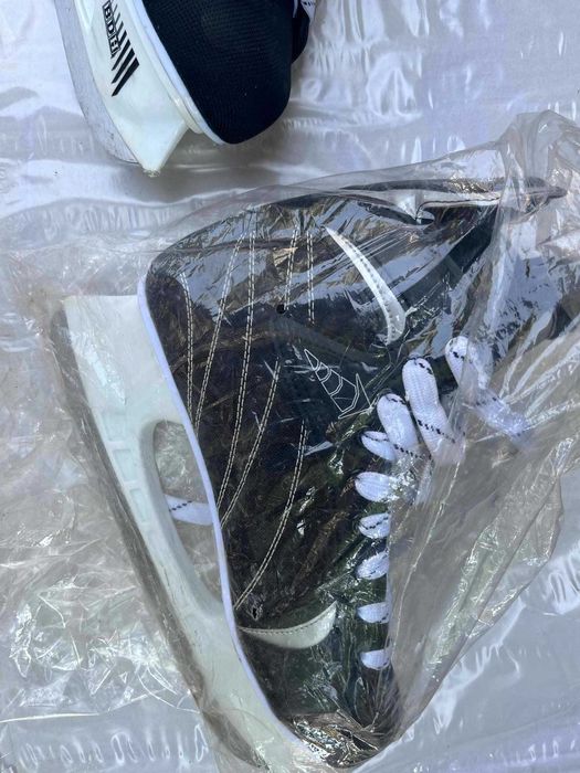 Хокейни кънки за лед