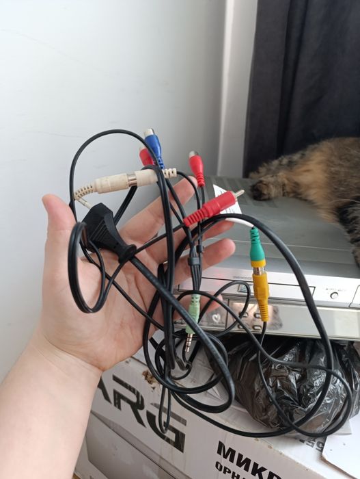 Продам LG dvd /vcd/cd