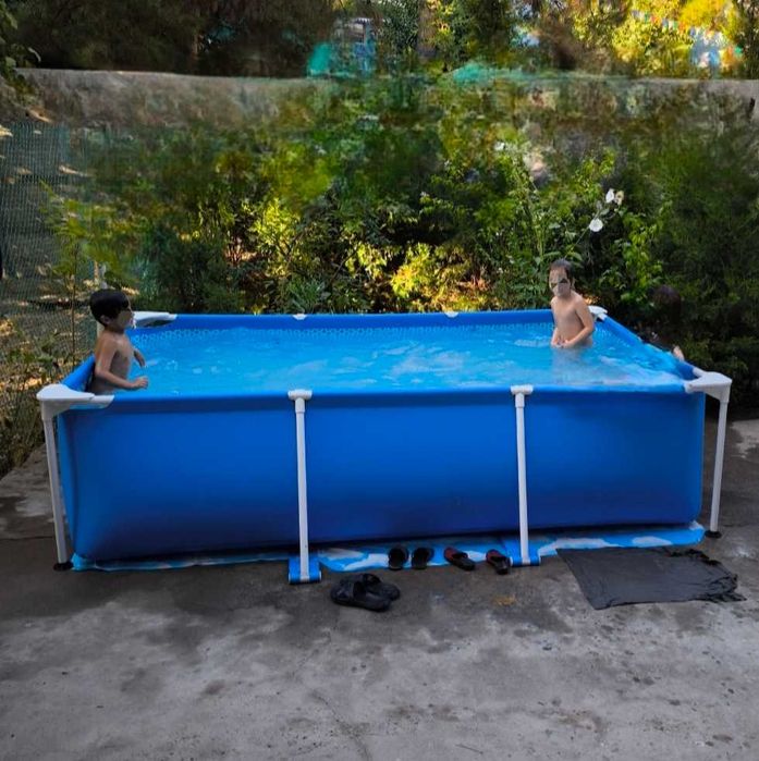 Продам бассейн "Intex"