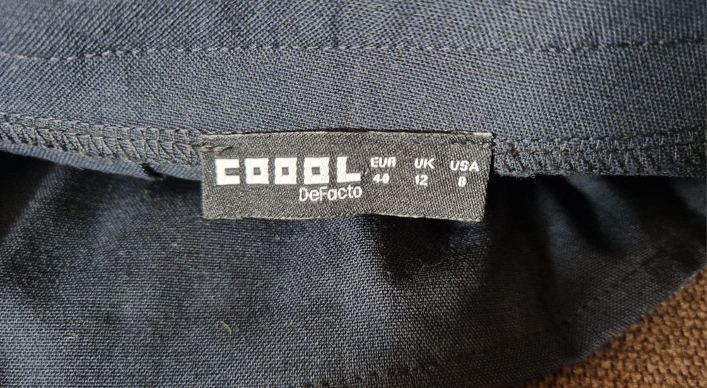 Продаю 2 новые юбки